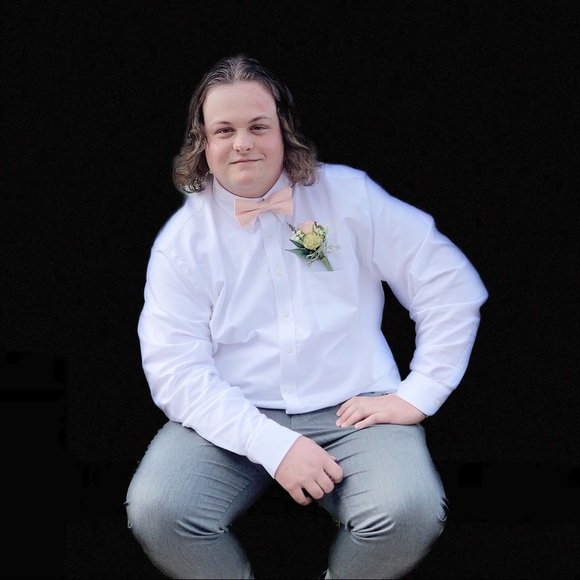 Meet your Posher, Skyler - Picture 1 of 1